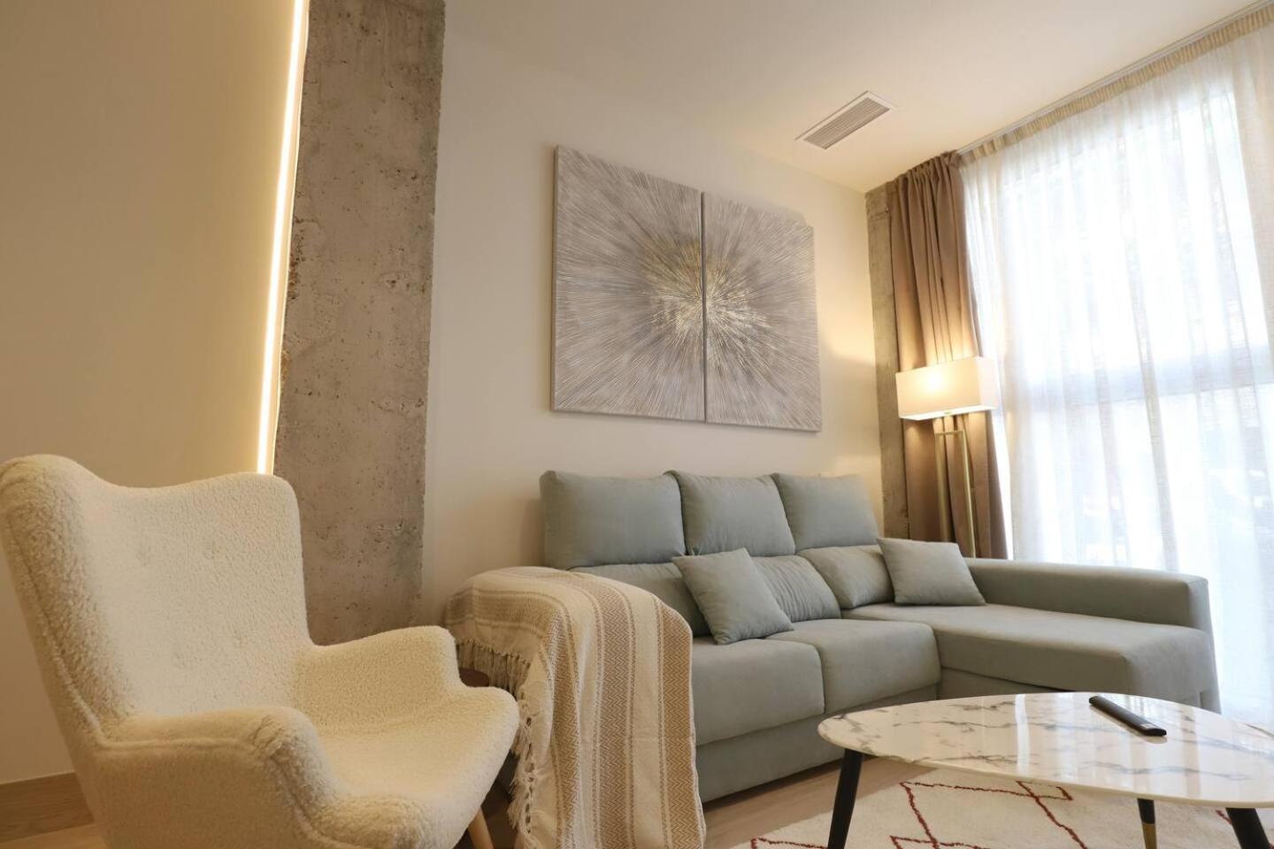 Apartamentos Orilla Del Bernabeu Мадрид Екстер'єр фото