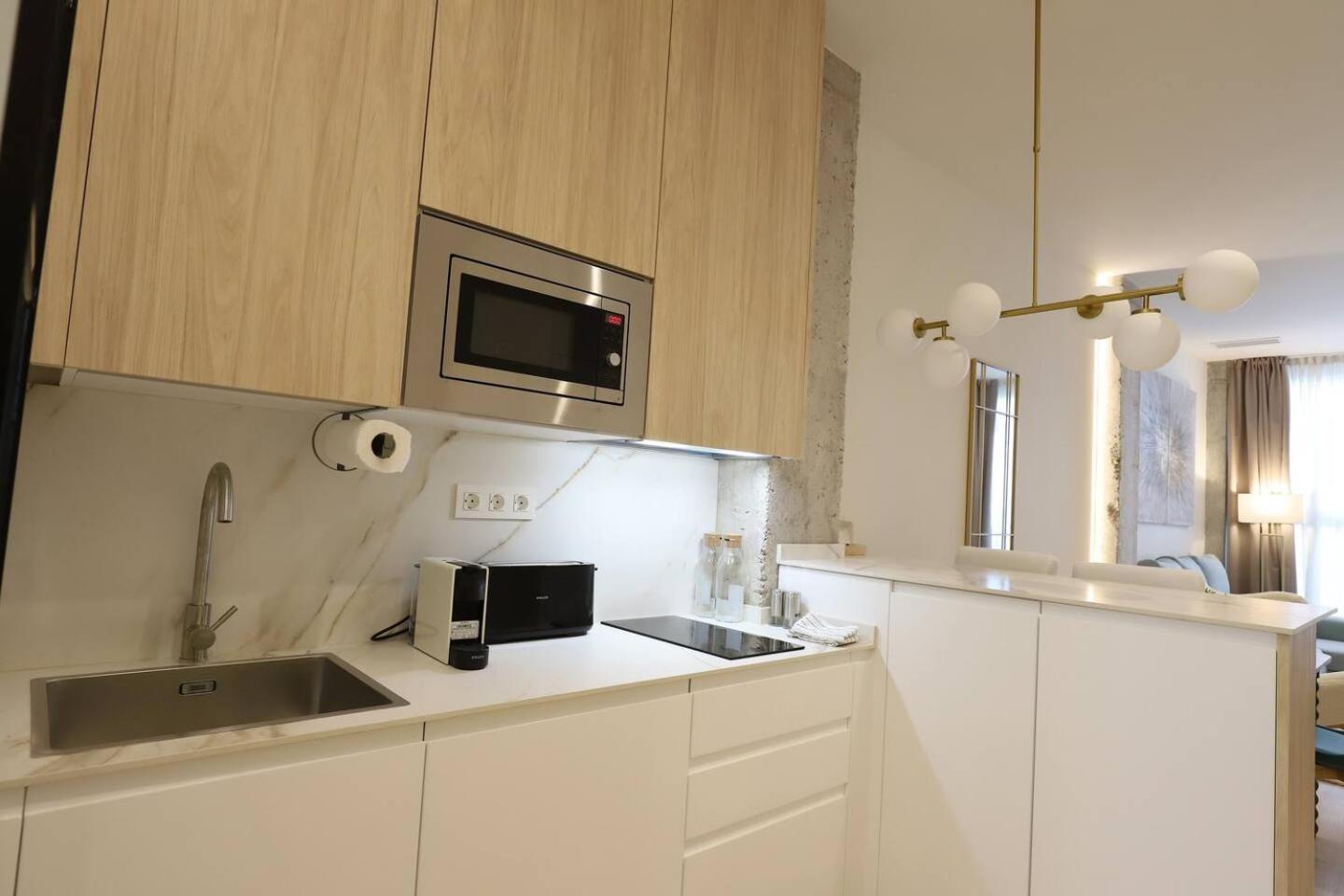 Apartamentos Orilla Del Bernabeu Мадрид Екстер'єр фото
