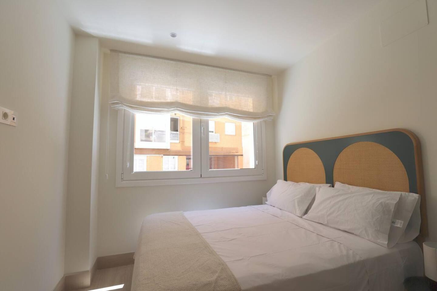 Apartamentos Orilla Del Bernabeu Мадрид Екстер'єр фото