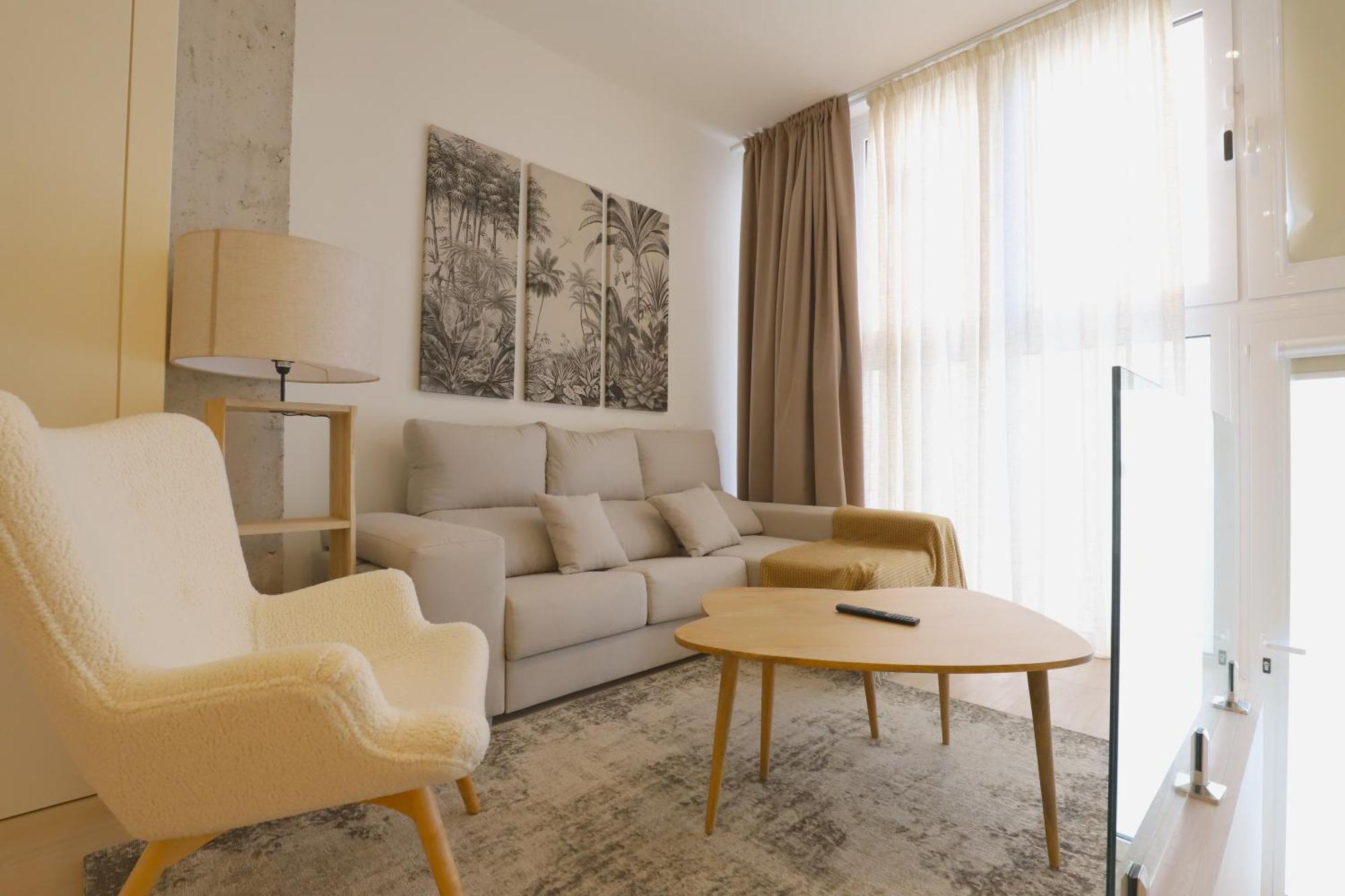 Apartamentos Orilla Del Bernabeu Мадрид Екстер'єр фото