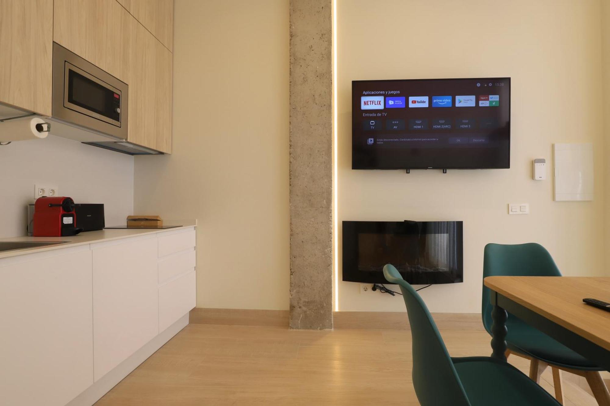 Apartamentos Orilla Del Bernabeu Мадрид Екстер'єр фото